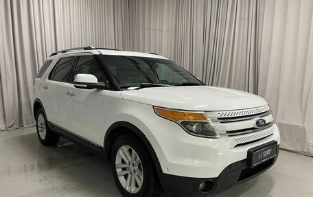 Ford Explorer VI, 2013 год, 1 950 000 рублей, 2 фотография