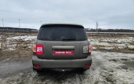 Nissan Patrol, 2012 год, 3 000 000 рублей, 3 фотография