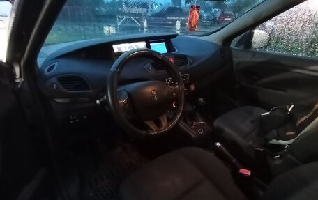 Renault Scenic III, 2010 год, 670 000 рублей, 6 фотография