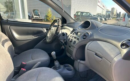 Toyota Yaris I рестайлинг, 1999 год, 289 000 рублей, 7 фотография