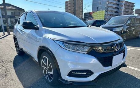 Honda Vezel, 2020 год, 1 415 000 рублей, 3 фотография