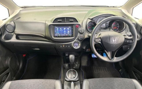 Honda Fit Shuttle I рестайлинг, 2015 год, 990 000 рублей, 2 фотография