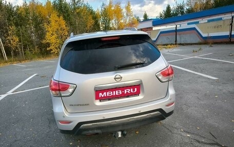 Nissan Pathfinder, 2015 год, 2 250 000 рублей, 7 фотография