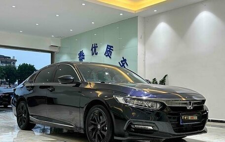 Honda Accord IX рестайлинг, 2021 год, 2 350 000 рублей, 1 фотография