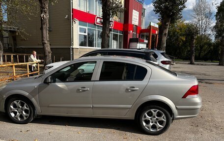 Opel Astra H, 2008 год, 600 000 рублей, 3 фотография