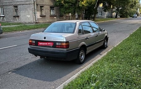 Volkswagen Passat B3, 1988 год, 90 000 рублей, 1 фотография