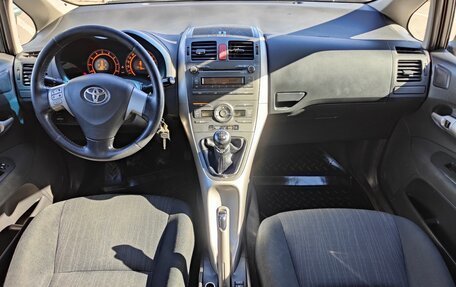 Toyota Auris II, 2008 год, 750 000 рублей, 8 фотография