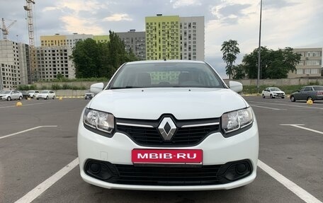 Renault Logan II, 2018 год, 1 150 000 рублей, 2 фотография