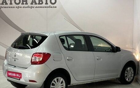 Renault Sandero II рестайлинг, 2014 год, 858 000 рублей, 5 фотография