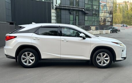 Lexus RX IV рестайлинг, 2016 год, 3 900 000 рублей, 2 фотография