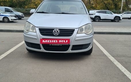 Volkswagen Polo IV рестайлинг, 2006 год, 450 000 рублей, 2 фотография