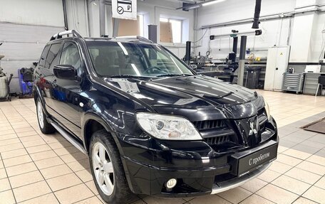 Mitsubishi Outlander III рестайлинг 3, 2006 год, 599 000 рублей, 3 фотография