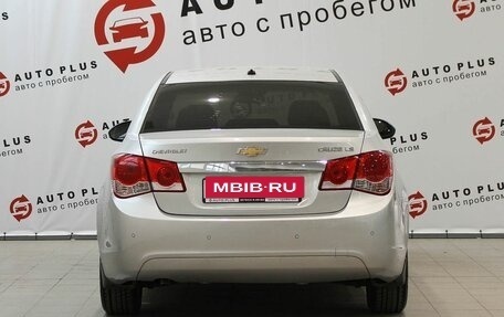 Chevrolet Cruze II, 2010 год, 899 000 рублей, 6 фотография