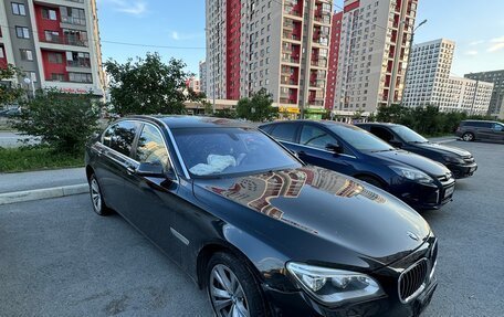 BMW 7 серия, 2012 год, 950 000 рублей, 2 фотография