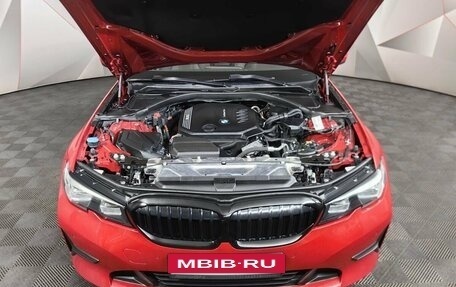 BMW 3 серия, 2019 год, 3 345 000 рублей, 18 фотография