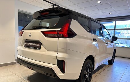 Mitsubishi Xpander, 2024 год, 3 250 000 рублей, 10 фотография