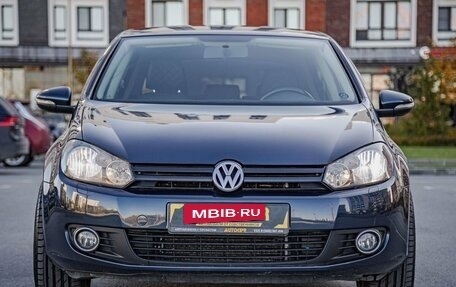 Volkswagen Golf VI, 2011 год, 1 080 000 рублей, 2 фотография