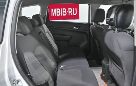 Chevrolet Orlando I, 2012 год, 1 035 000 рублей, 13 фотография