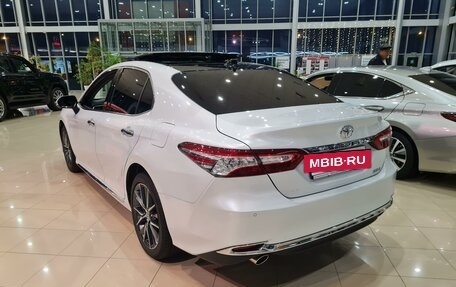 Toyota Camry, 2023 год, 5 295 000 рублей, 7 фотография