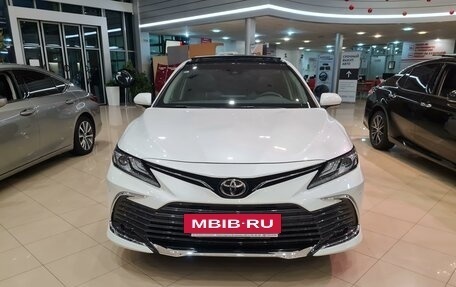 Toyota Camry, 2023 год, 5 295 000 рублей, 2 фотография