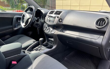 Toyota RAV4, 2010 год, 1 500 000 рублей, 6 фотография