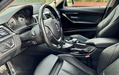 BMW 3 серия, 2017 год, 2 650 000 рублей, 11 фотография