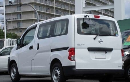 Nissan NV200, 2019 год, 1 355 000 рублей, 7 фотография