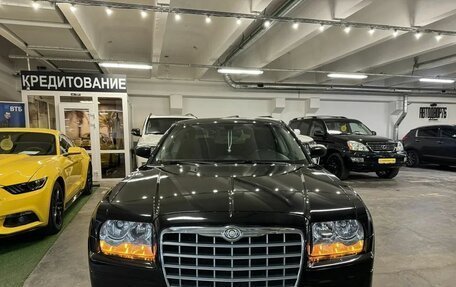 Chrysler 300C II, 2005 год, 1 499 000 рублей, 4 фотография