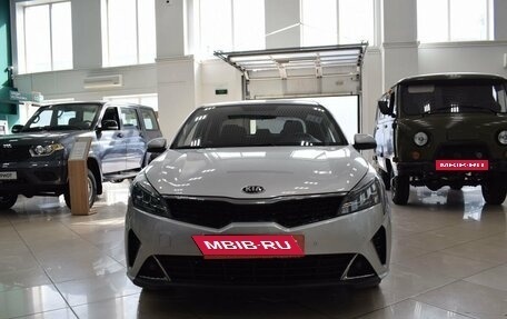 KIA Rio IV, 2021 год, 1 820 000 рублей, 2 фотография