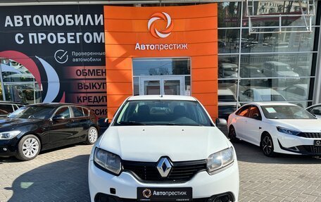 Renault Logan II, 2017 год, 499 000 рублей, 2 фотография