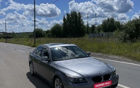 BMW 5 серия, 2004 год, 1 325 000 рублей, 12 фотография