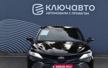 Toyota Camry, 2019 год, 2 850 000 рублей, 3 фотография