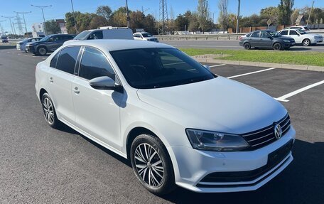 Volkswagen Jetta VI, 2017 год, 1 485 000 рублей, 2 фотография