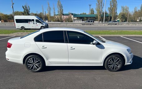 Volkswagen Jetta VI, 2017 год, 1 485 000 рублей, 12 фотография