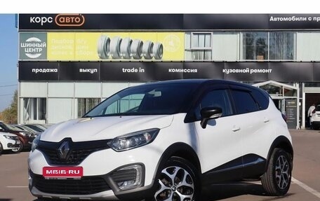 Renault Kaptur I рестайлинг, 2017 год, 1 360 000 рублей, 1 фотография