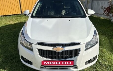 Chevrolet Cruze II, 2011 год, 650 000 рублей, 7 фотография