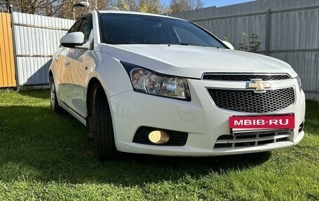 Chevrolet Cruze II, 2011 год, 650 000 рублей, 8 фотография