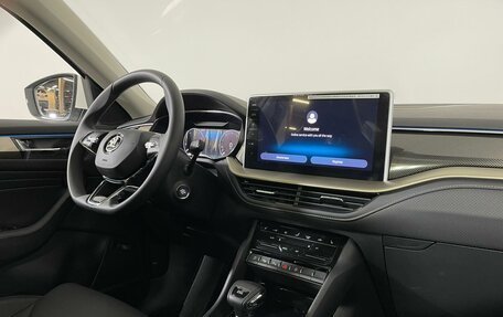 Skoda Kodiaq I, 2023 год, 4 390 000 рублей, 10 фотография