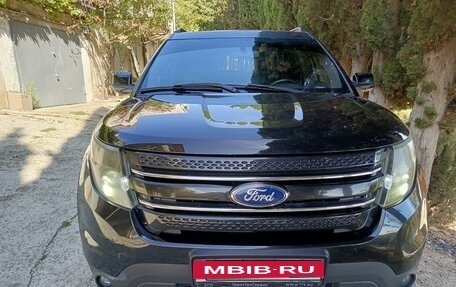 Ford Explorer VI, 2013 год, 1 950 000 рублей, 1 фотография