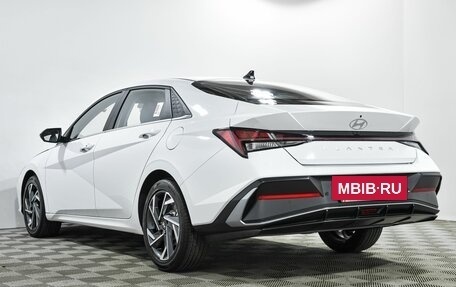 Hyundai Elantra, 2024 год, 2 670 000 рублей, 7 фотография