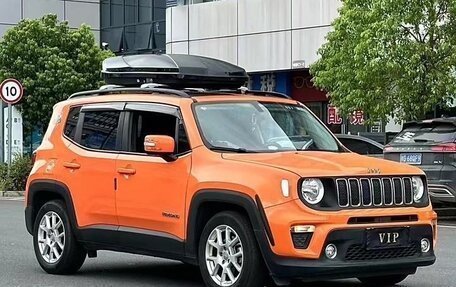 Jeep Renegade I рестайлинг, 2021 год, 1 400 000 рублей, 3 фотография