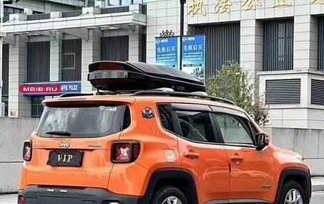 Jeep Renegade I рестайлинг, 2021 год, 1 400 000 рублей, 4 фотография