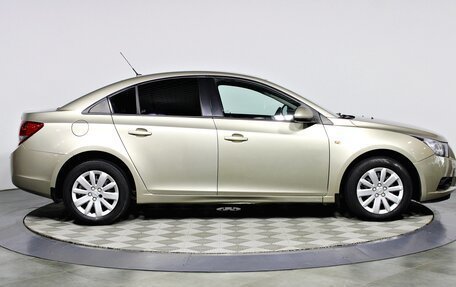 Chevrolet Cruze II, 2011 год, 787 000 рублей, 4 фотография