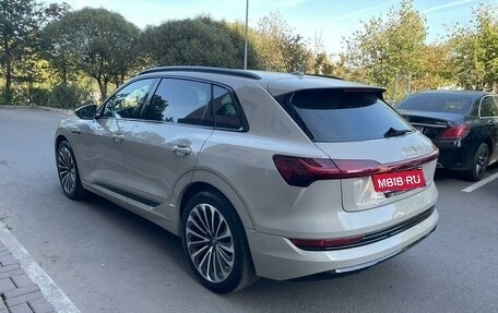 Audi e-tron I, 2020 год, 5 750 000 рублей, 11 фотография