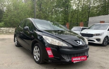 Peugeot 308 II, 2010 год, 690 000 рублей, 3 фотография