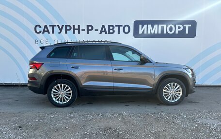 Skoda Kodiaq I, 2024 год, 4 990 000 рублей, 4 фотография