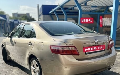 Toyota Camry, 2006 год, 1 350 000 рублей, 2 фотография