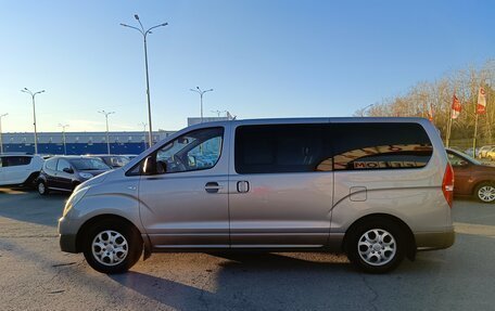 Hyundai H-1 II рестайлинг, 2014 год, 2 370 000 рублей, 4 фотография