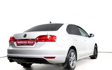 Volkswagen Jetta VI, 2012 год, 920 000 рублей, 3 фотография