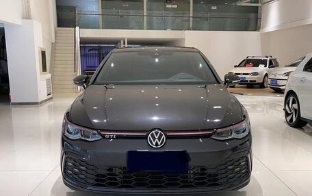 Volkswagen Golf GTI, 2021 год, 3 270 000 рублей, 2 фотография